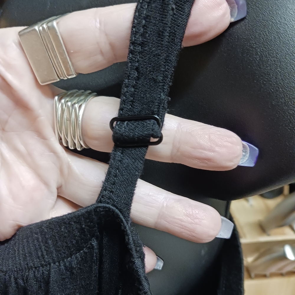 Cold shoulder top - Picture 5 of 7